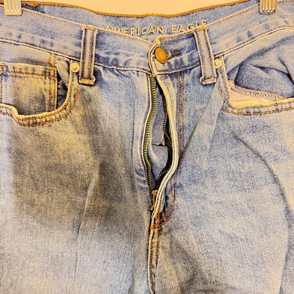 American Eagle Outfitters Women's Light Blue Straight Jeans - Picture 9 of 9